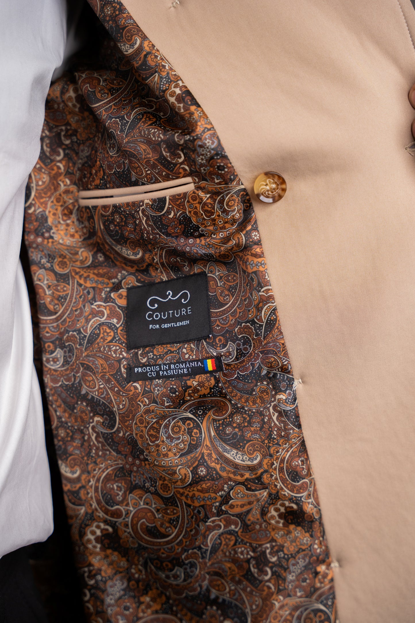 Men's waterproof beige trench coat TRC261